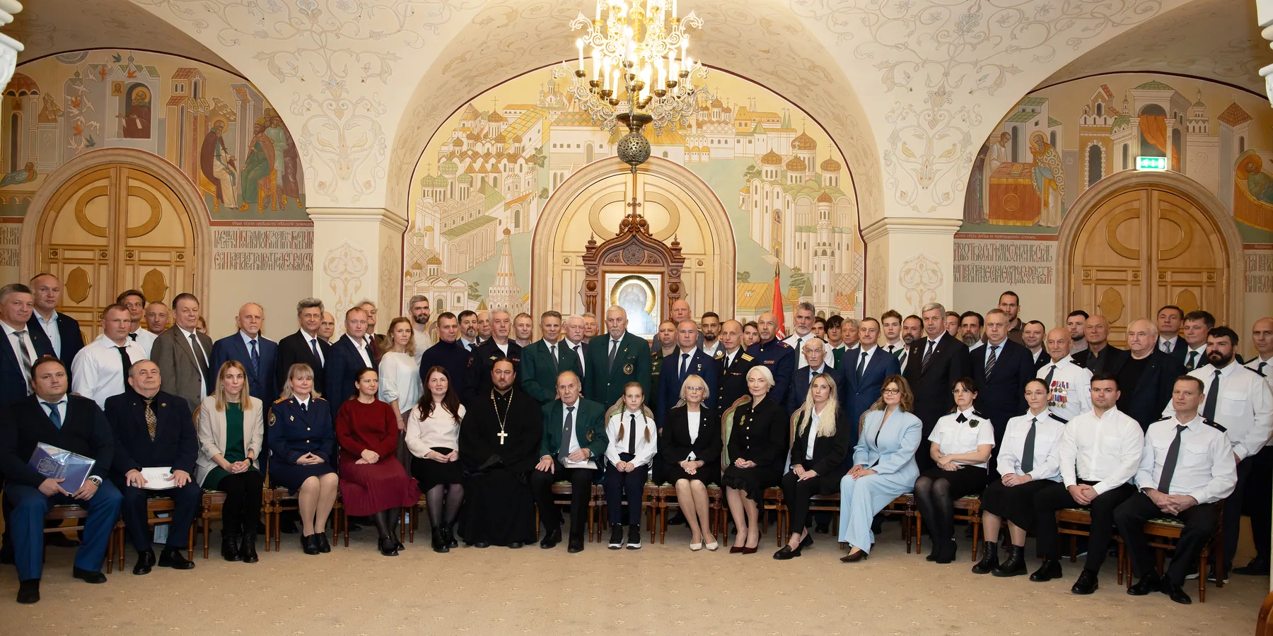 Торжественная церемония в главном храме страны